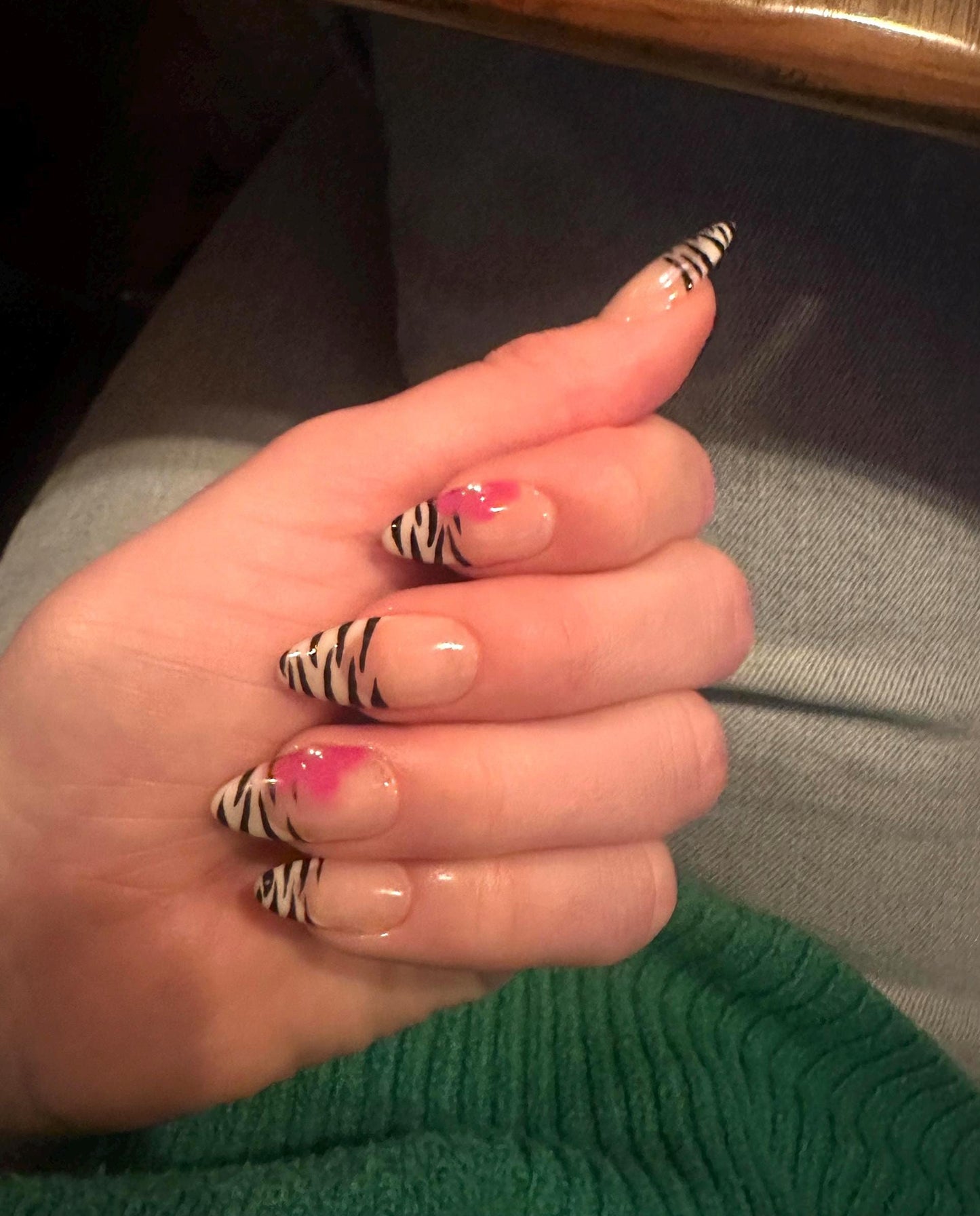 Zebra Print- Press On Set