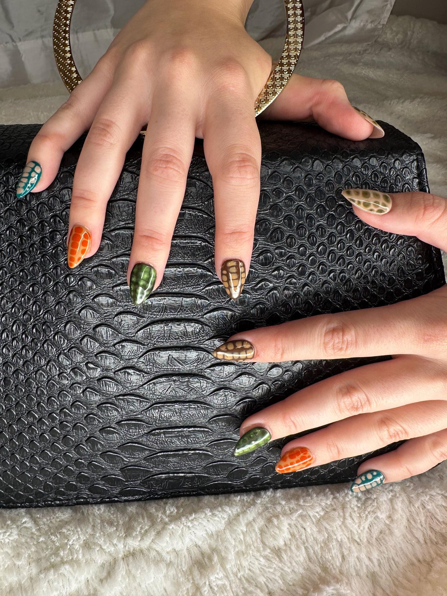 Crocodile Print- Press On Set